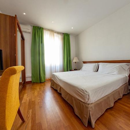Residence Victoria Trieste Exterior photo